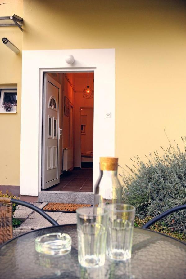 Garden Town Apartamento Zagreb Exterior foto