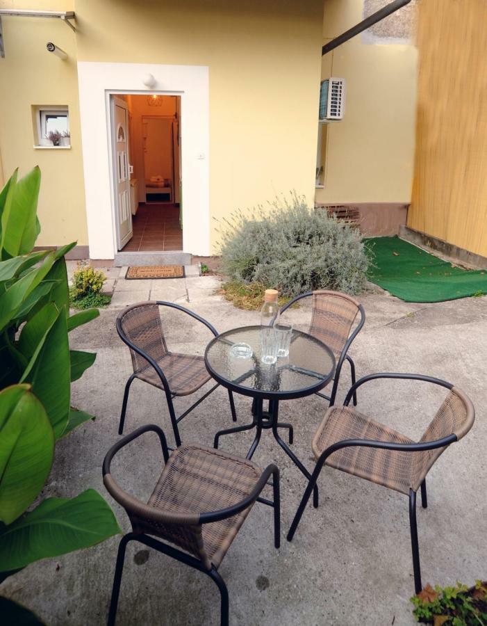 Garden Town Apartamento Zagreb Exterior foto